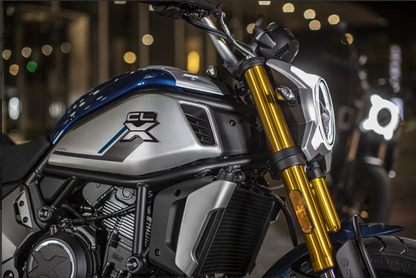 700CL-X Heritage