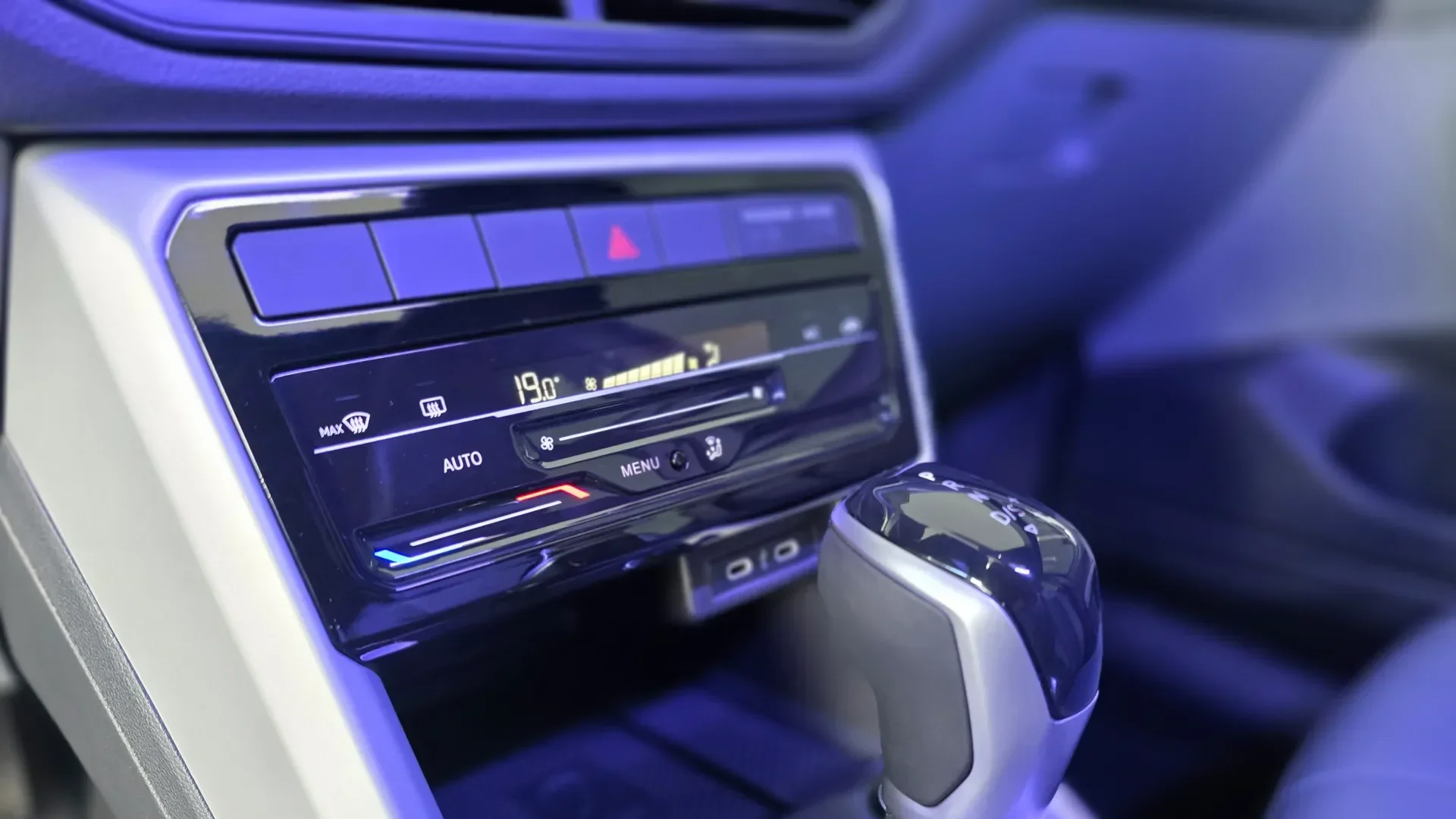 T-cross 2025